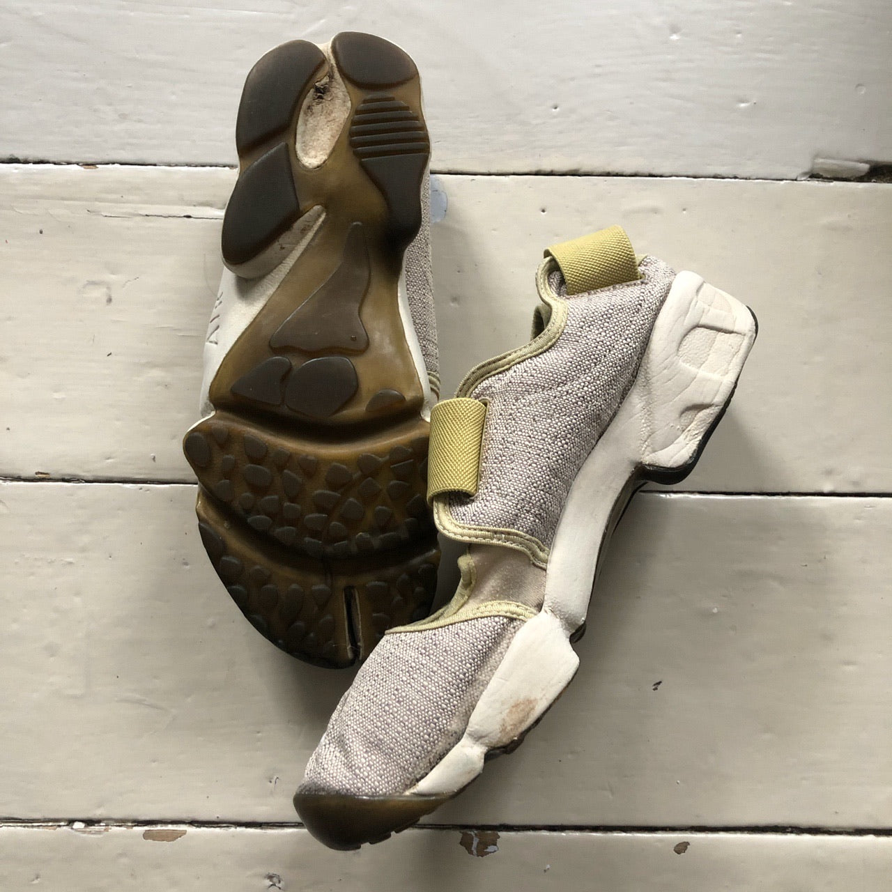 Nike Air Rift Vintage (UK 9)