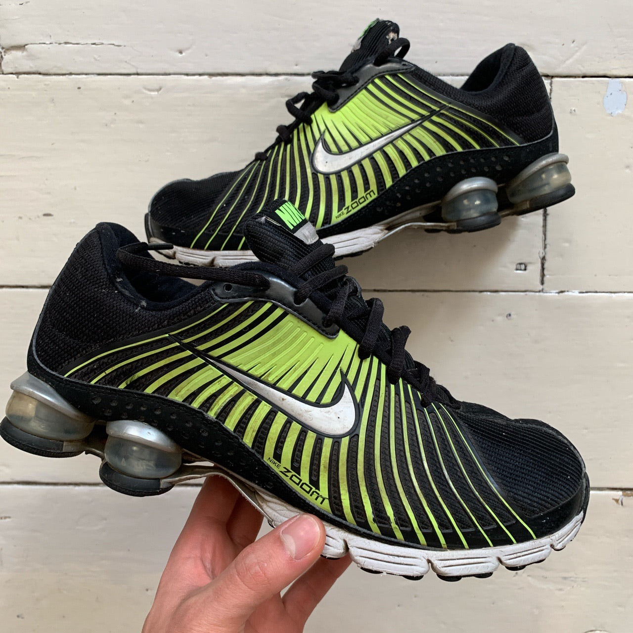 Nike Shox Vintage Lime & Black (UK 7)