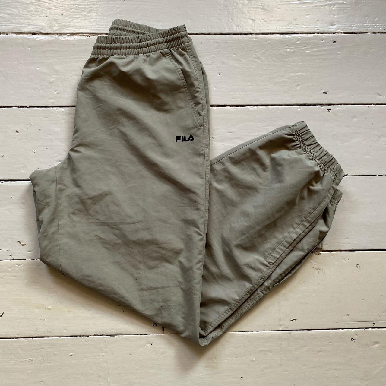 Fila Vintage Shell Bottoms (Large)
