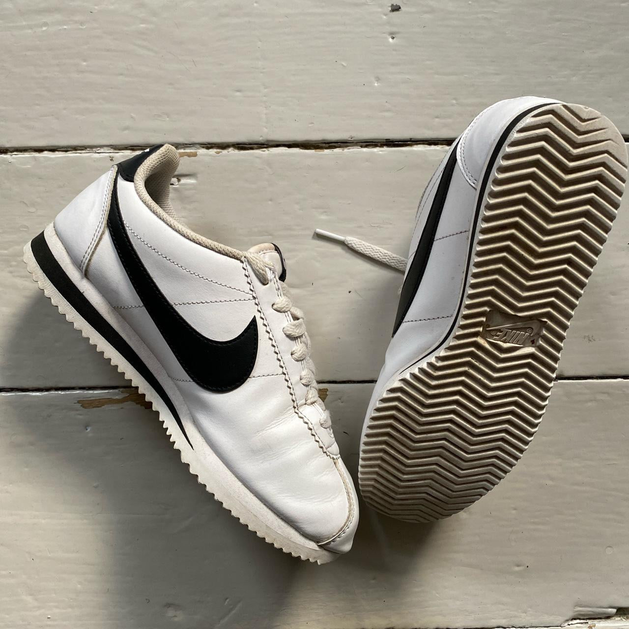 Nike Cortez White and Black (UK 5)