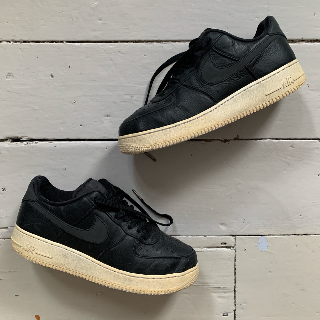 Nike Air Force 1 Black and White (UK 8)