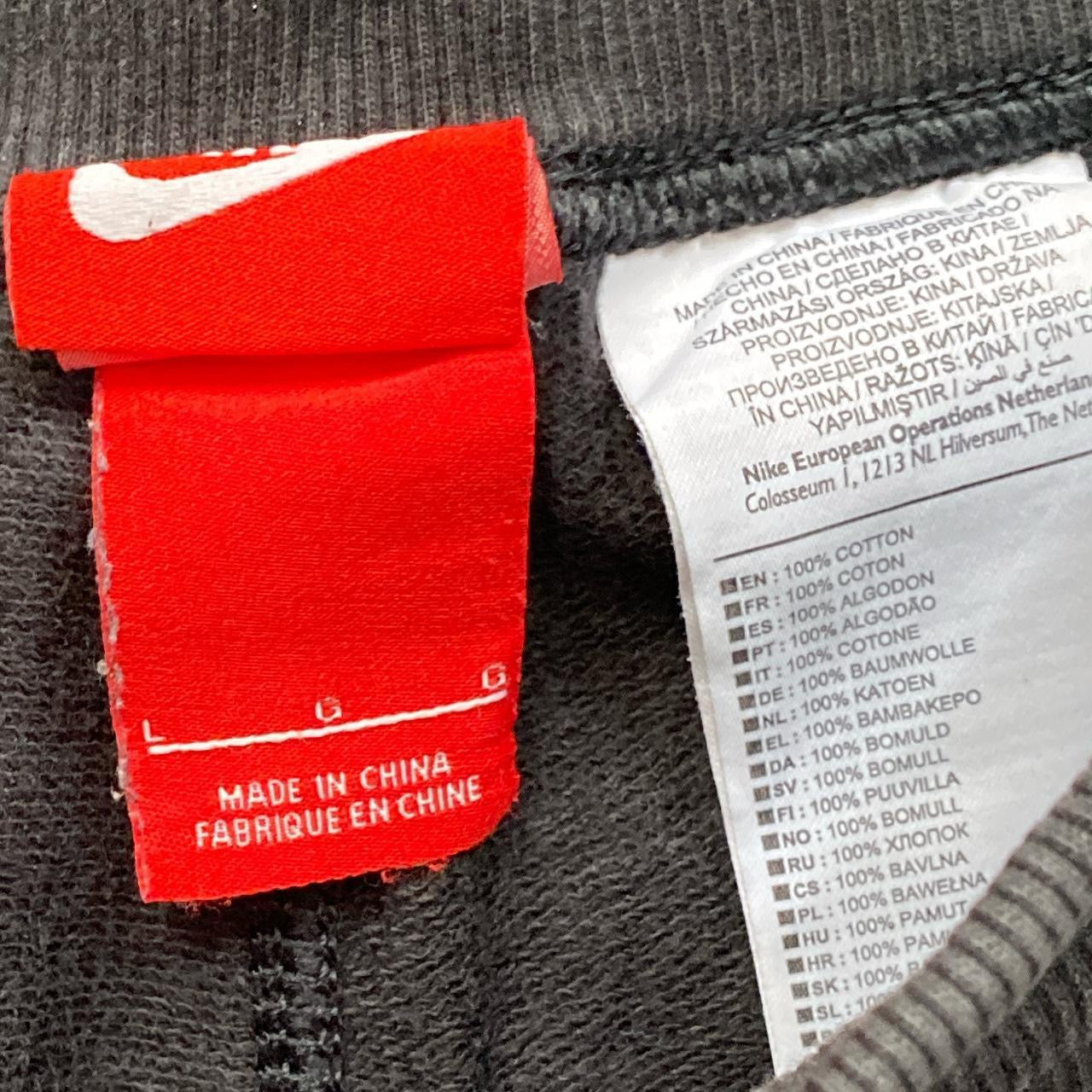 Nike Big Swoosh Cotton Shorts (Large)