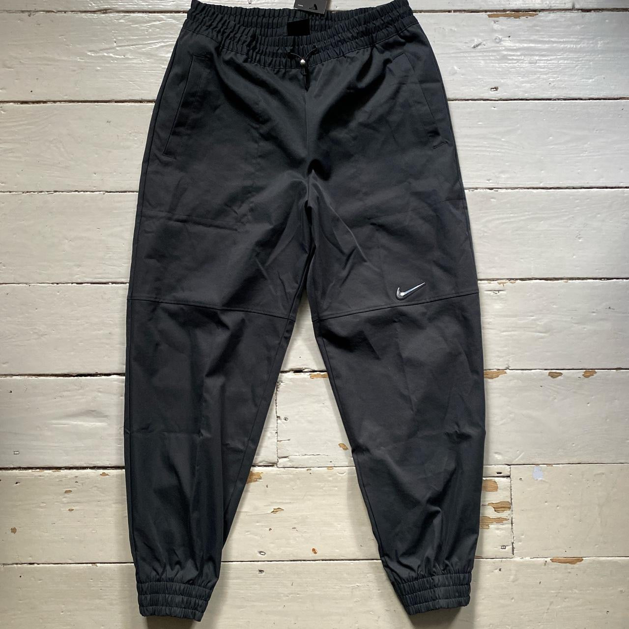 Nike Womens Cargo Trousers (Large)