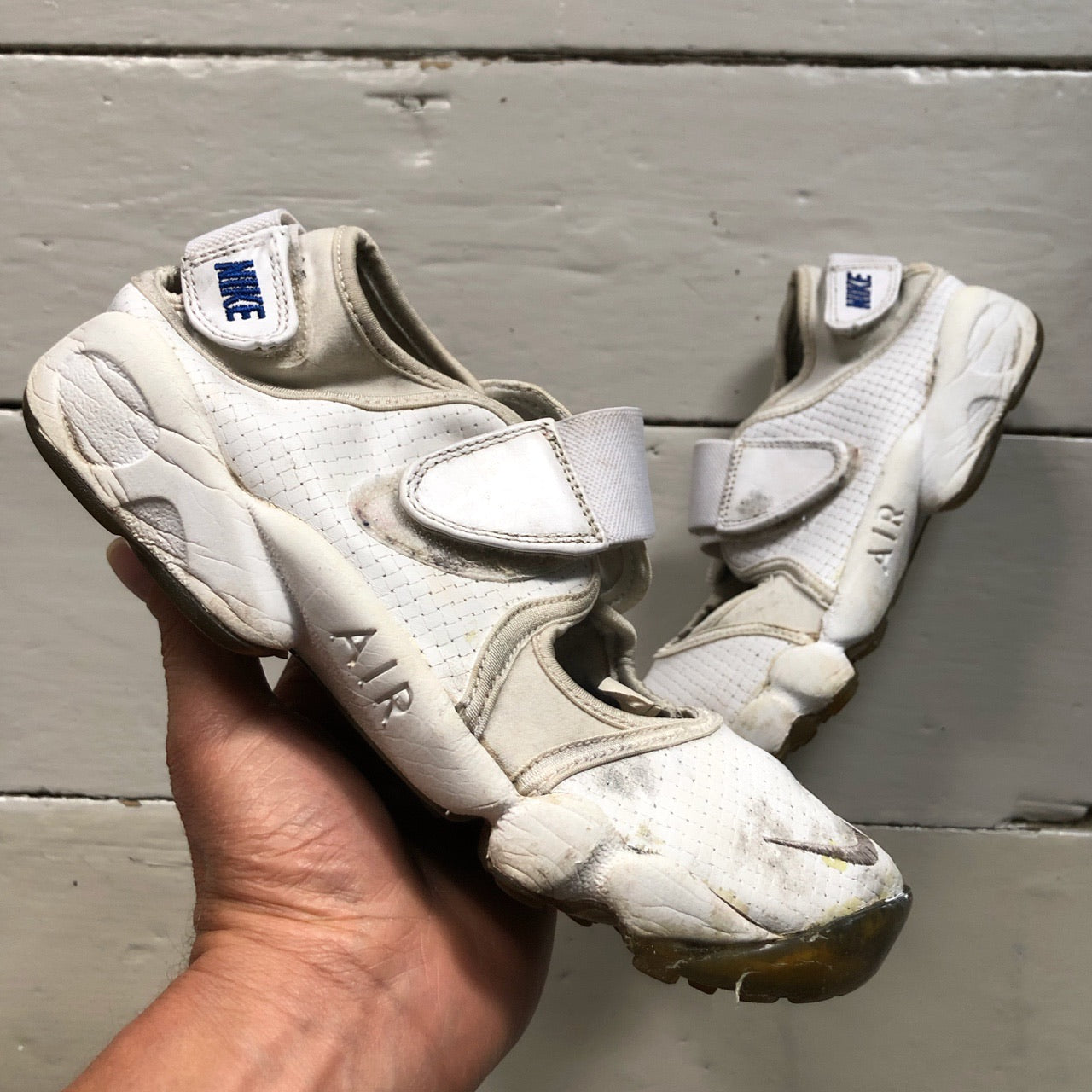 Nike Air Rift Vintage 2005 White (UK 6)