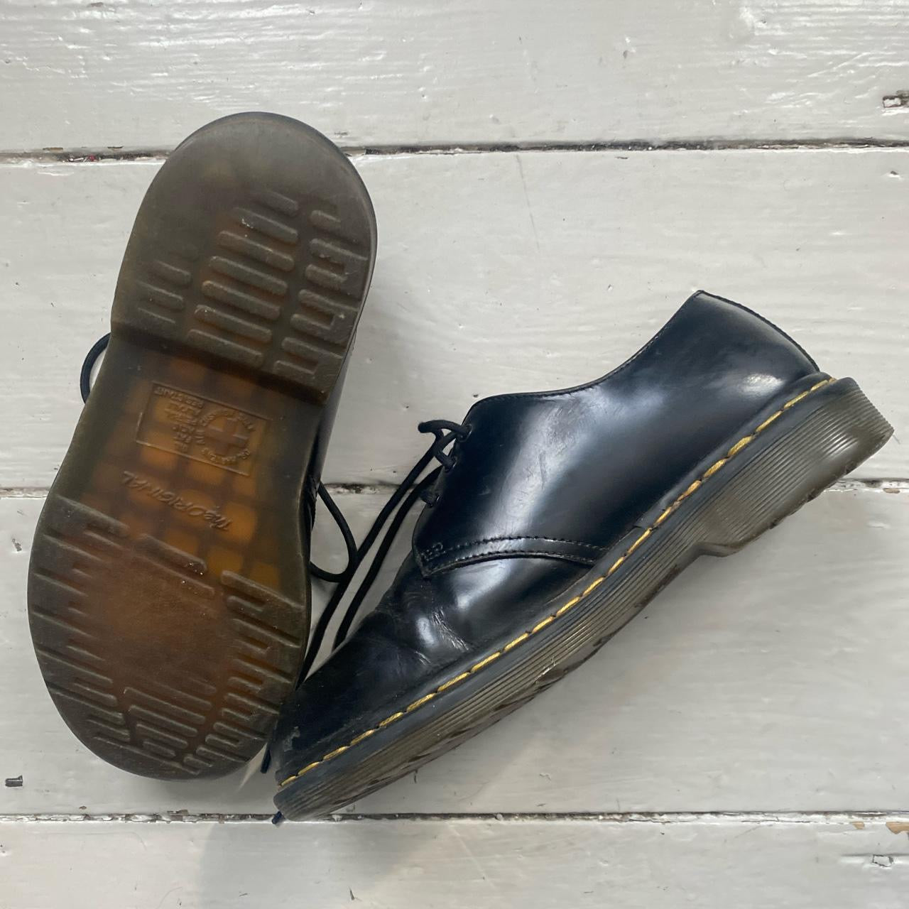 Dr Martens Low Leather Shoes (UK 7)