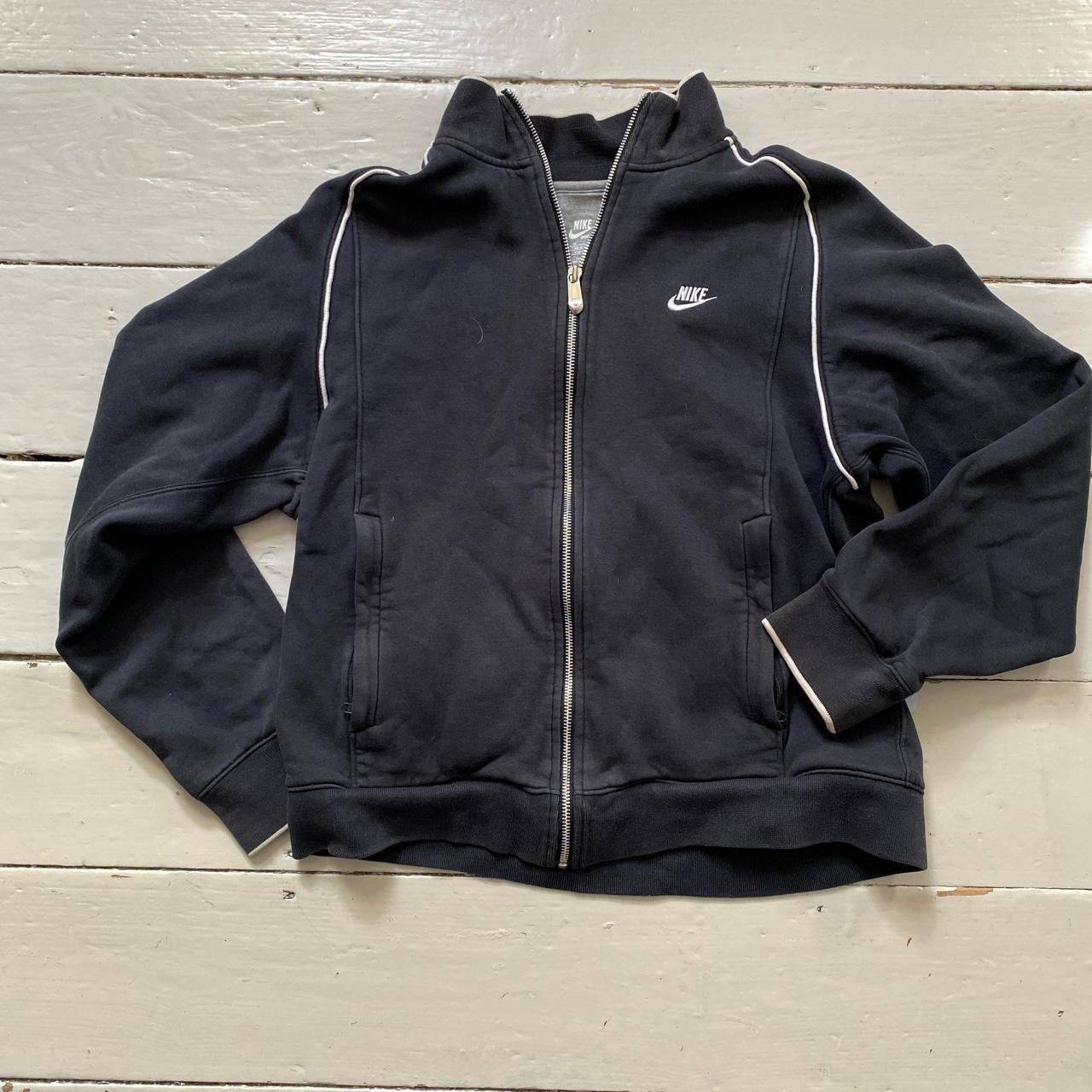 Nike Swoosh Zip Sweatshirt (Medium)
