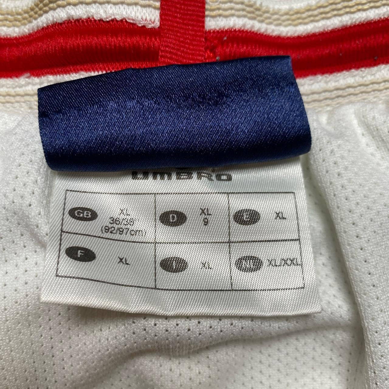 Umbro England Shorts (XL)