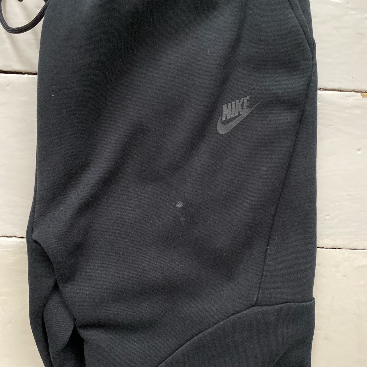 Nike Tech Fleece Black Joggers (Large)