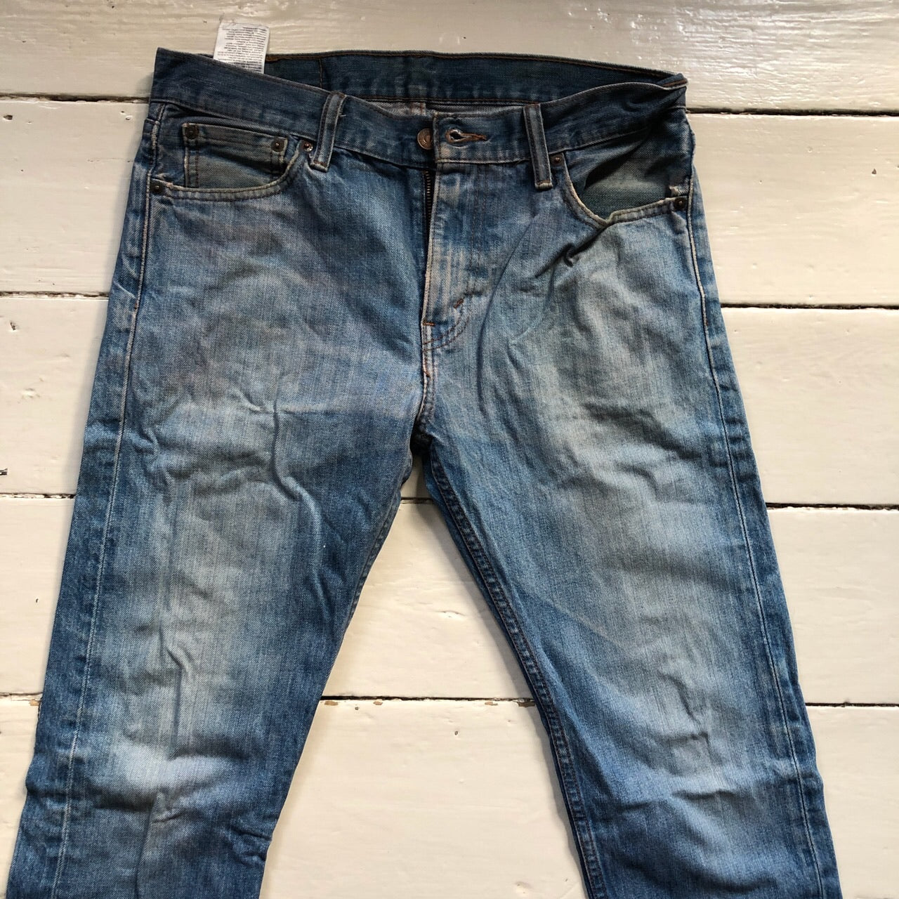 Levis Slim Fit Stonewash Jeans (30/32)