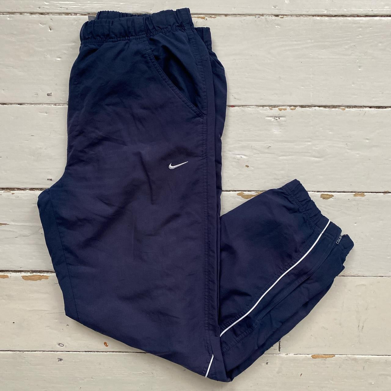 Nike Swoosh Vintage Navy Shell Bottoms (Large)