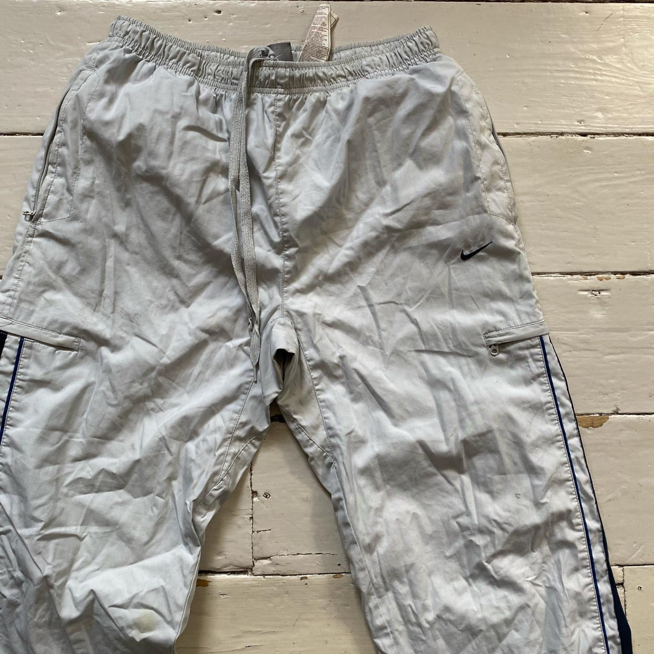 Nike Swoosh Vintage Shell Cargo Bottoms (Large)
