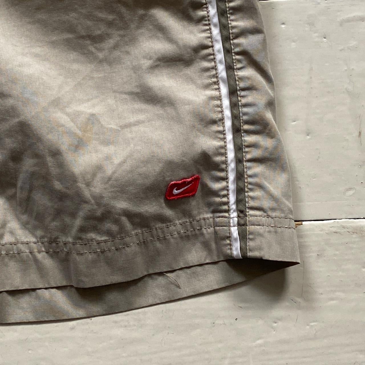 Nike Vintage Hexi Athletic Shorts (Medium)