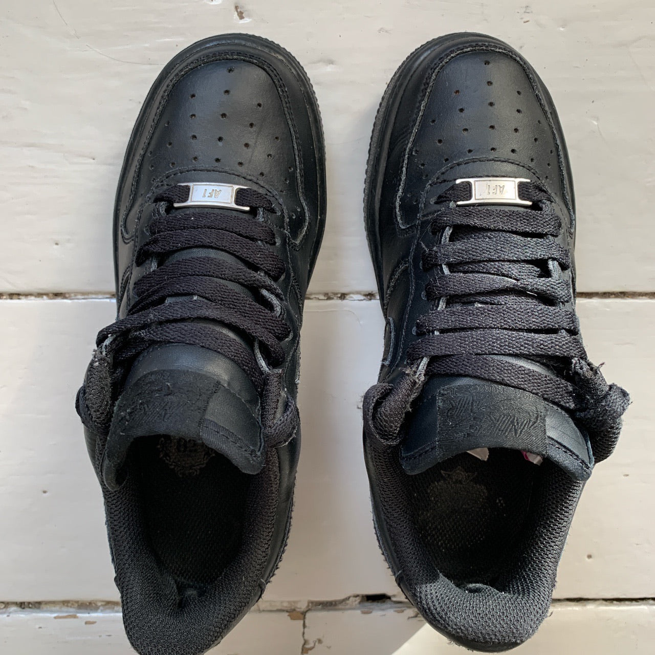Nike Air Force 1 Black (UK 4)