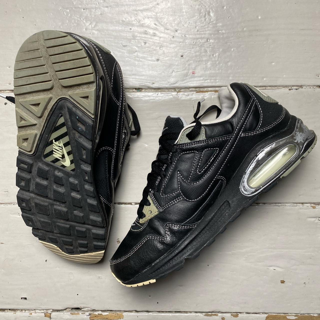 Nike Air Max Skyline Stitch (UK 8.5)