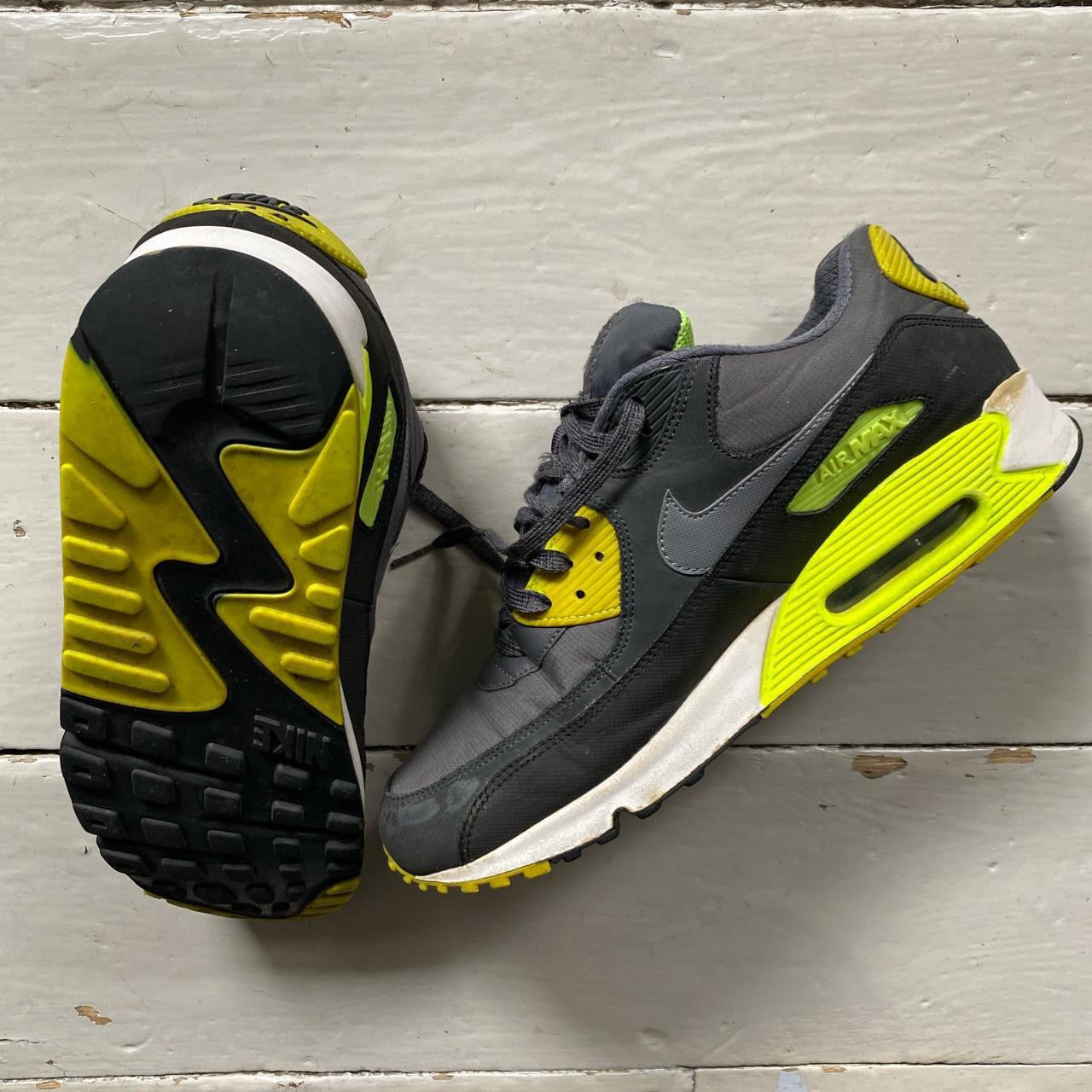 Nike Air Max 90 Dark Grey Volt (UK 11)