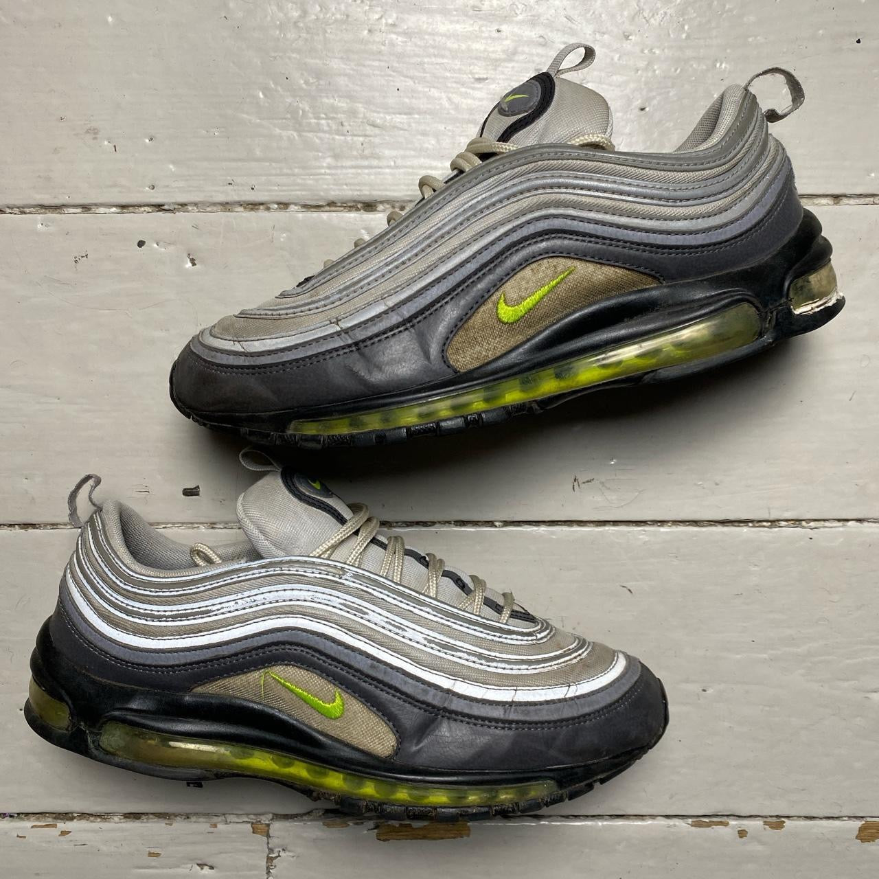 Nike Air Max 97 Neon (UK 8.5)