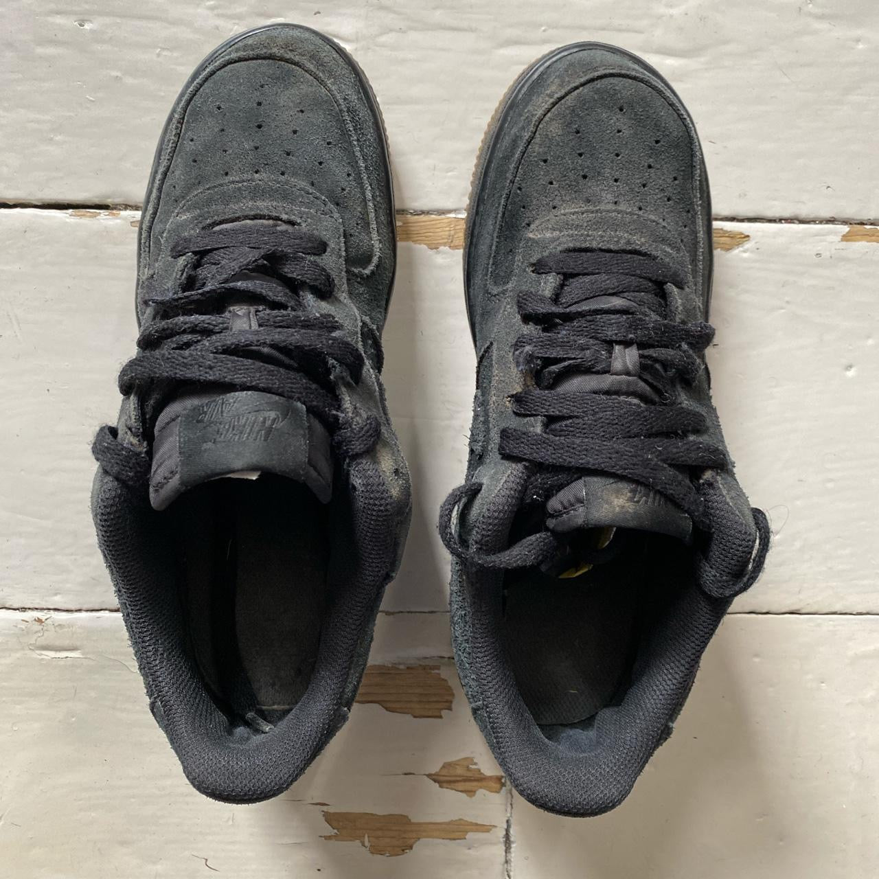 Nike Air Force 1 Black and Gum (UK 5)