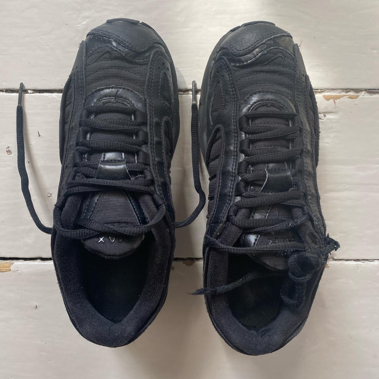 Nike Air Max Tailwind IV (UK 5)