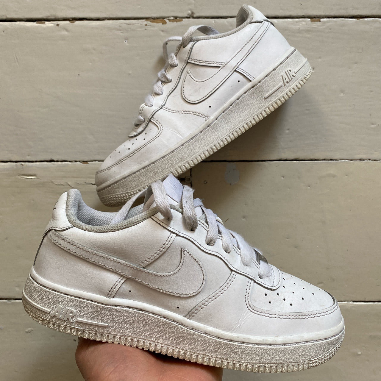 Nike Air Force 1 White (UK 4)
