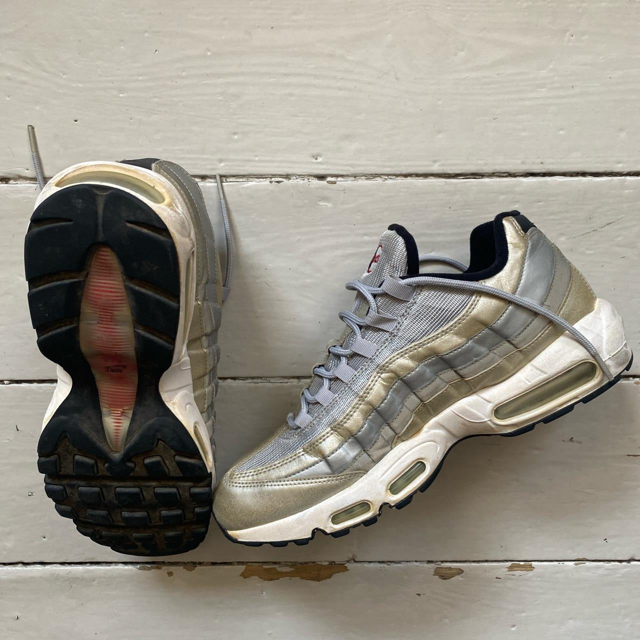 Nike Air Max 95 Silver Bullet (UK 11)