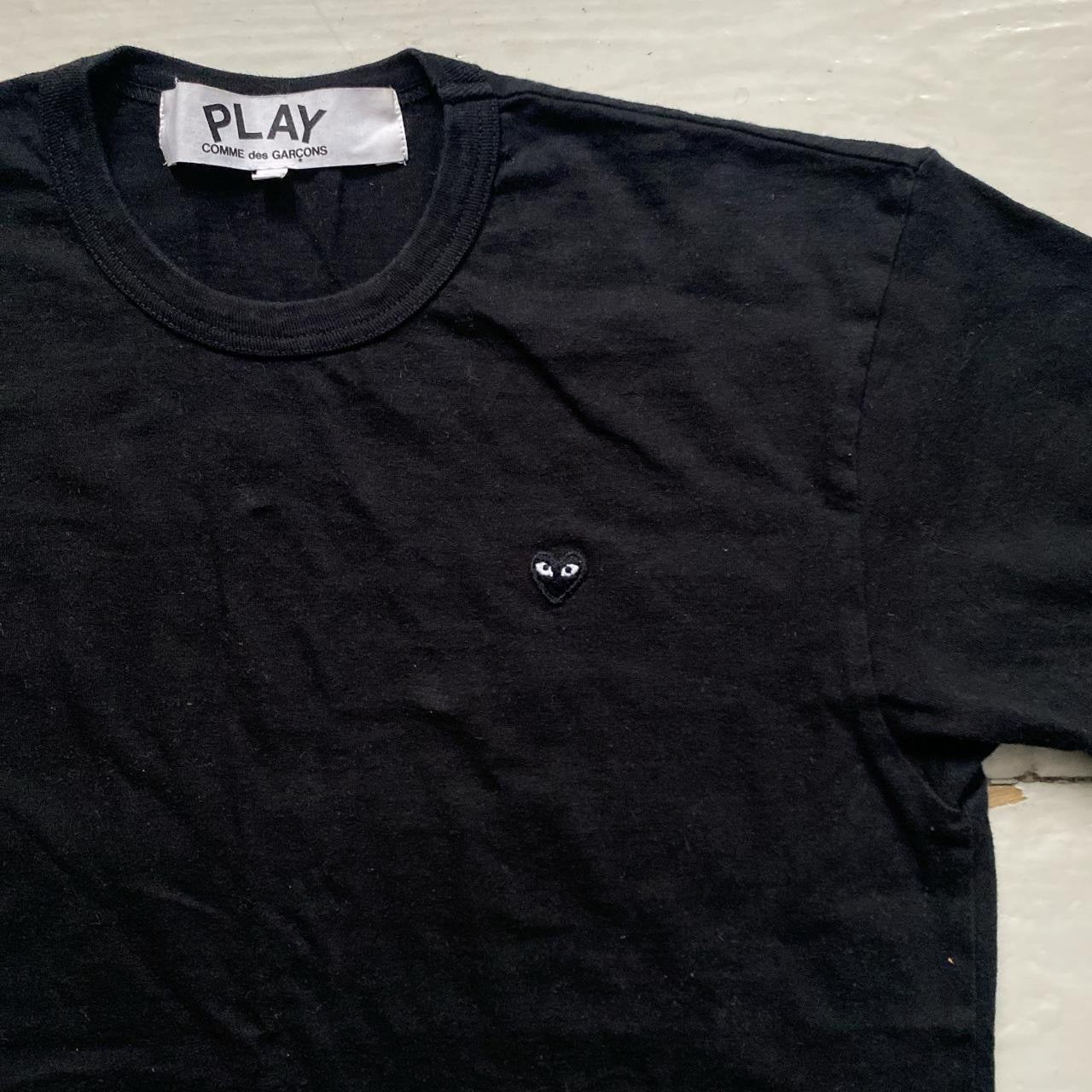 Comme Des Garcons Play Black T Shirt (Medium)
