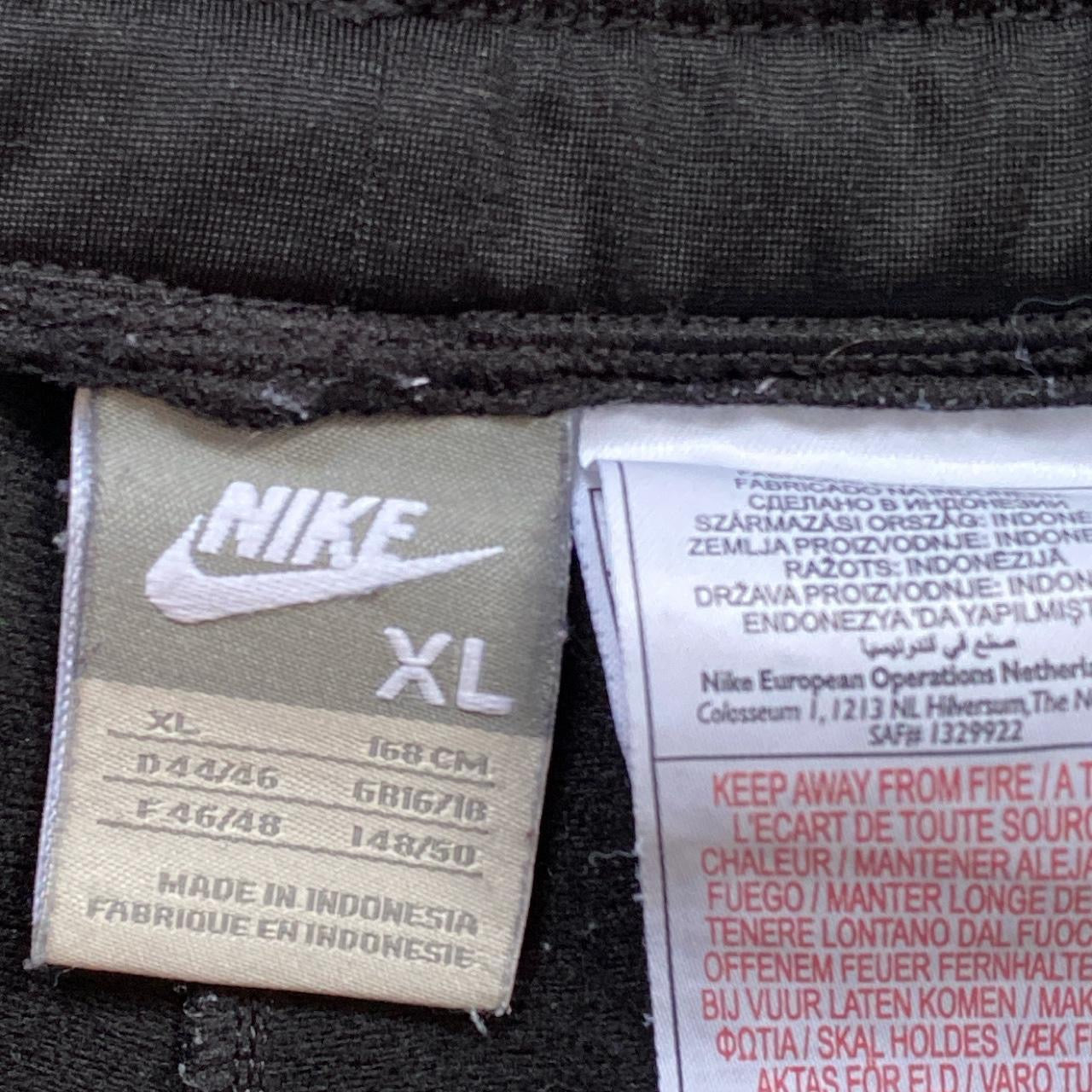 Nike Swoosh Black Joggers (XL)