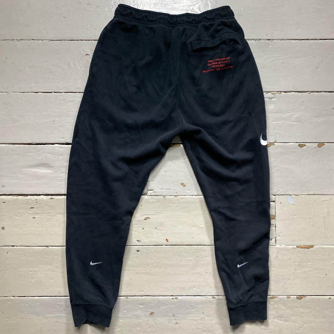 Nike Multi Swoosh Joggers (Medium)