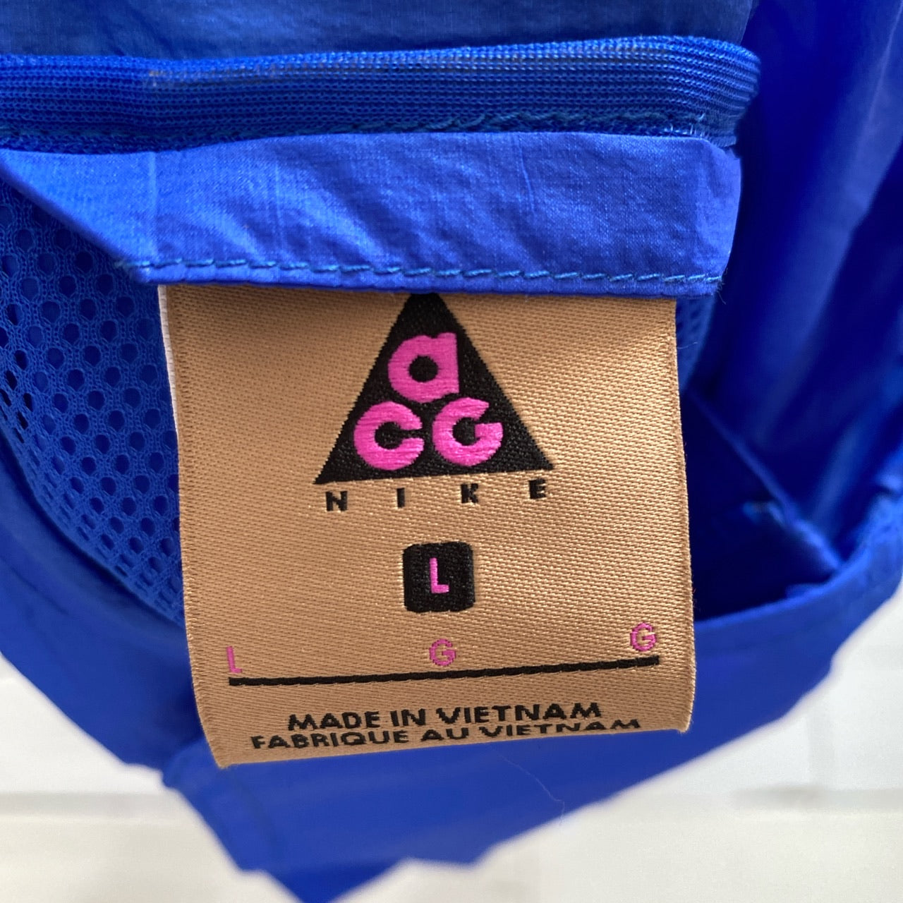 Nike ACG Windbreaker (Large)
