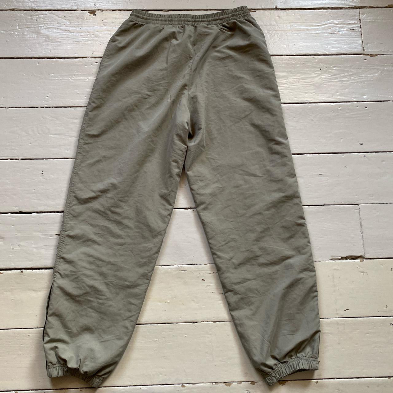 Fila Vintage Shell Bottoms (Large)