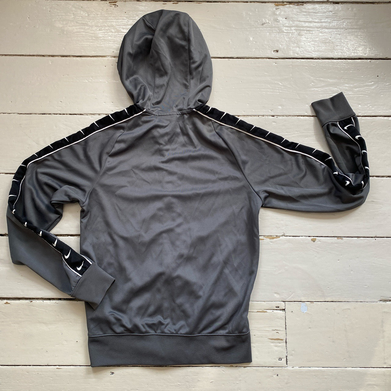 Nike Repeat Tape Logo Swoosh Hoodie (XS)