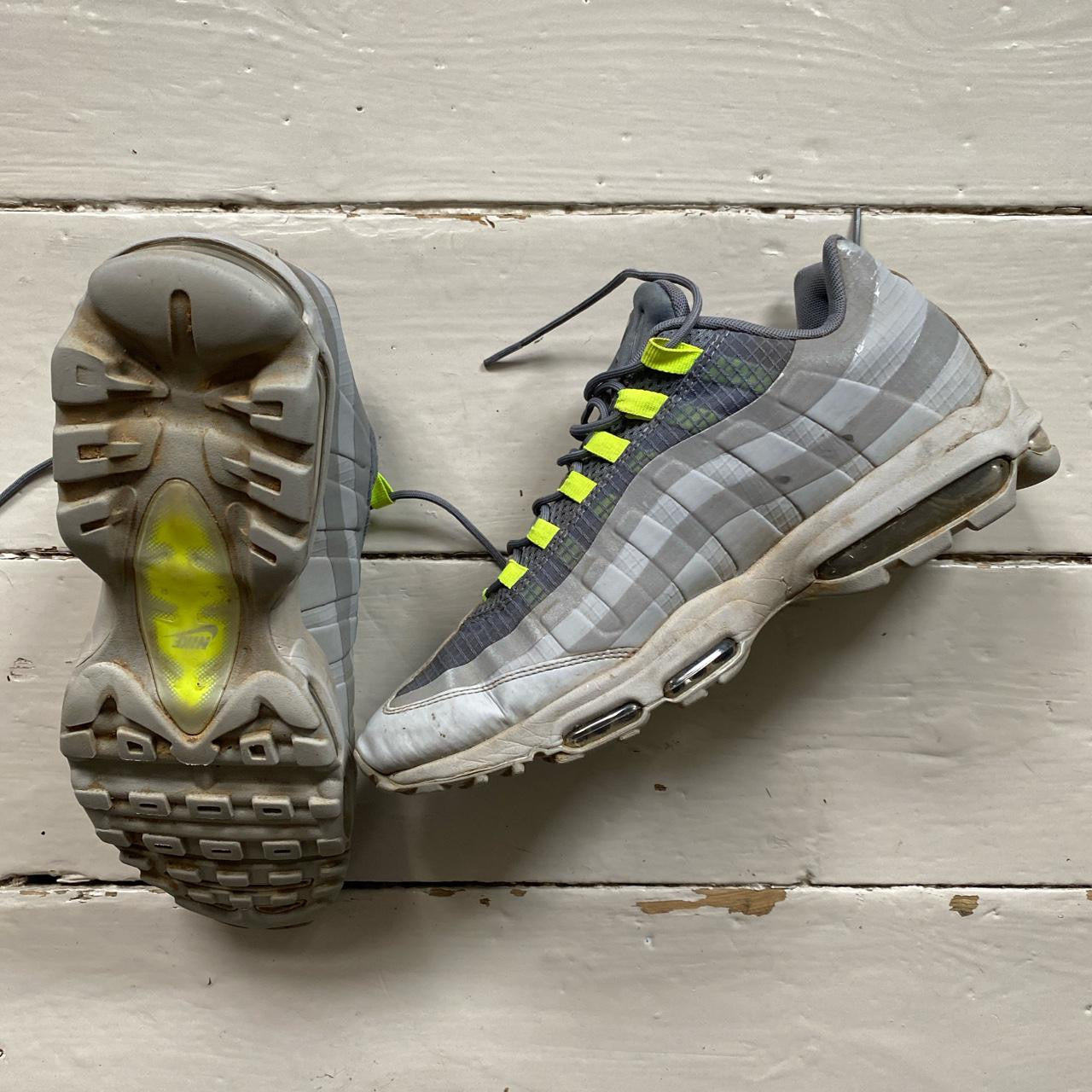 Nike Air Max 95 Neon (UK 10)