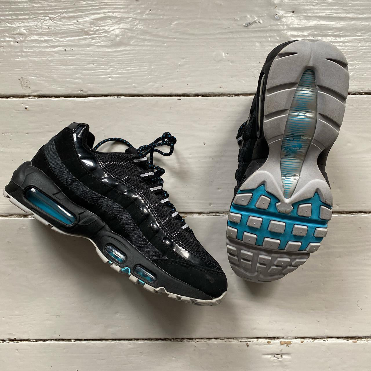 Nike Air Max 95 Patent and Denim (UK 7)