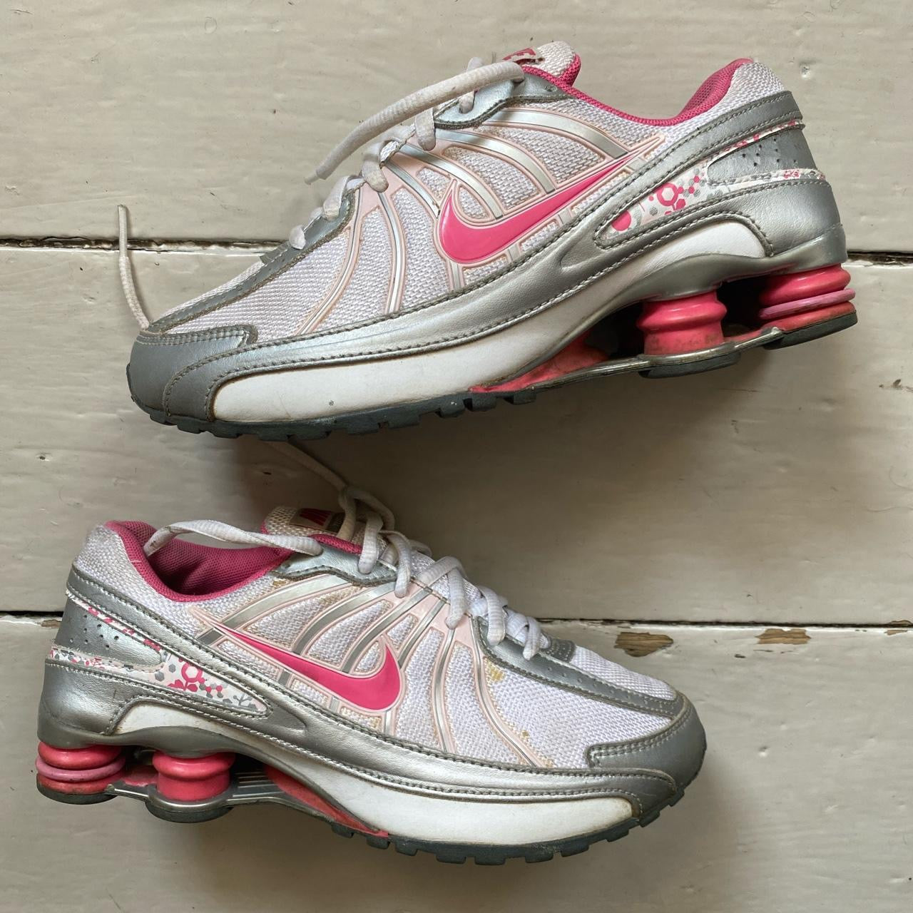 Nike Shox Vintage Pink (UK 4)