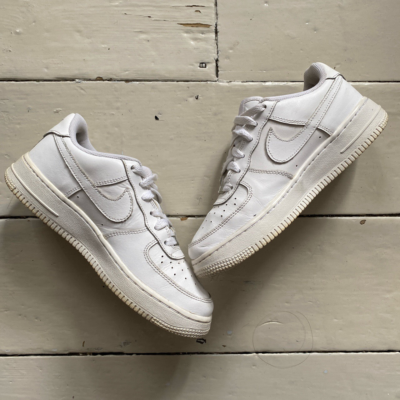 Nike Air Force 1 White (UK 5)