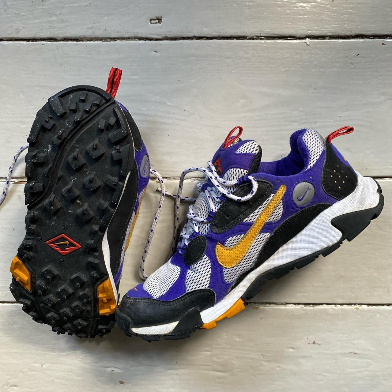 Nike ACG Zoom Air Trainers (UK 10)