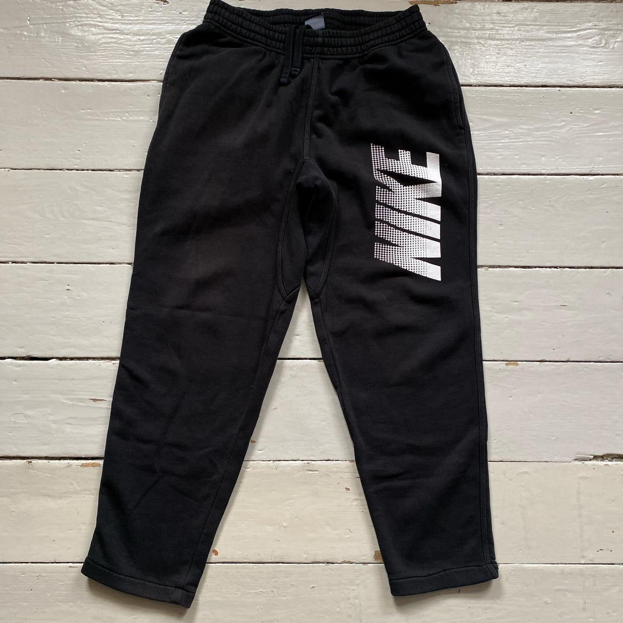 Nike Club Black Joggers (Medium)