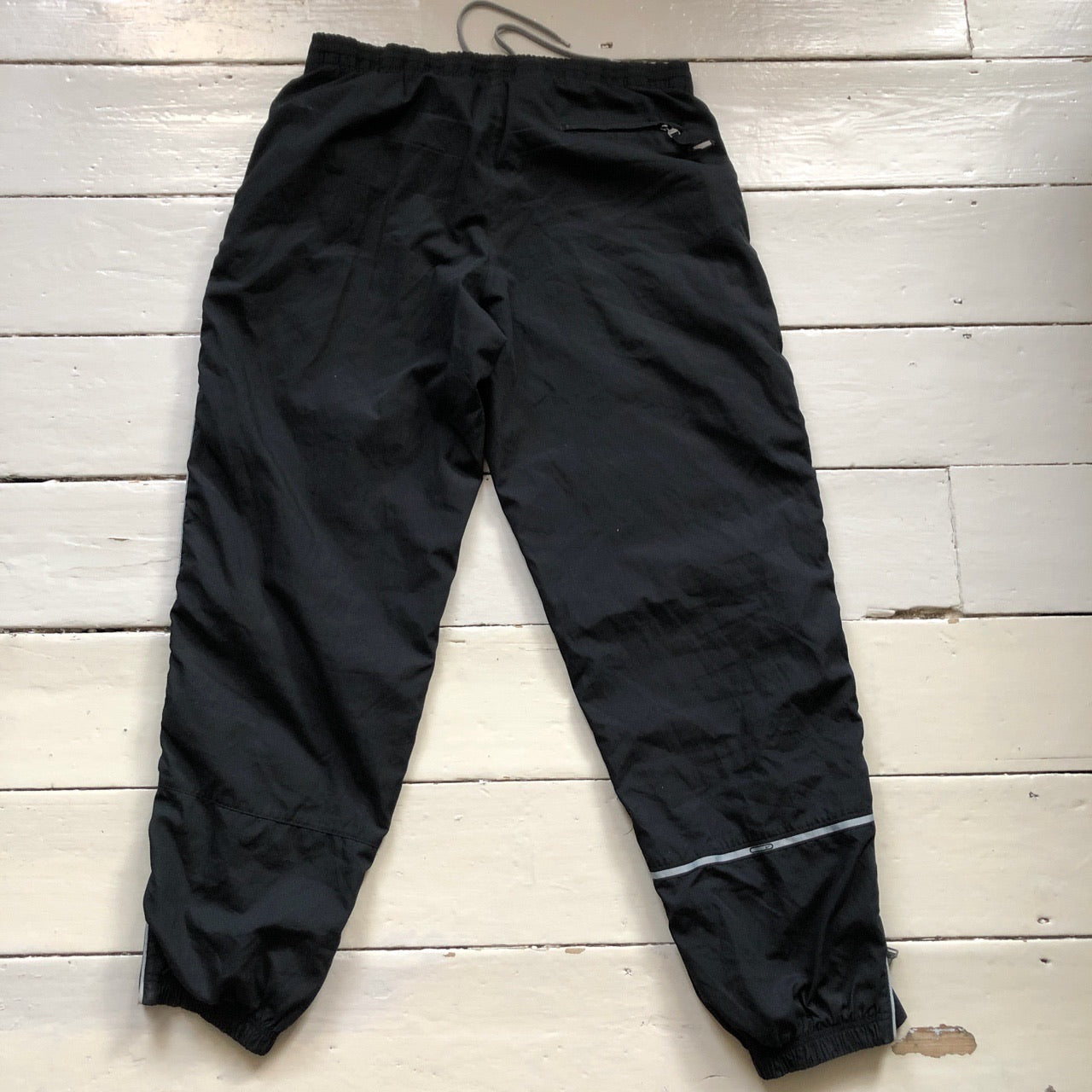 Nike Black Shell Bottoms (Large)