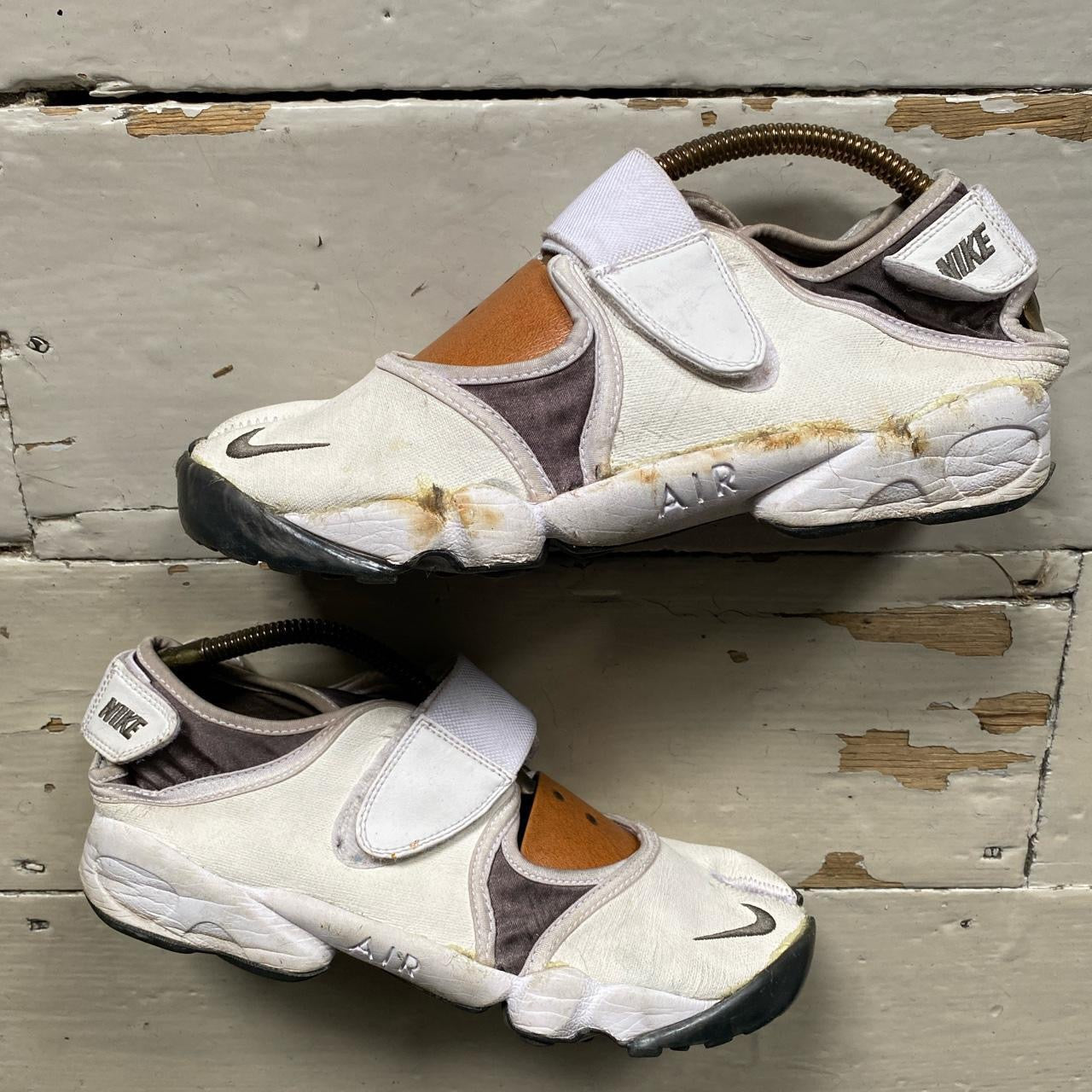 Nike Air Rift White Silver (UK 8)