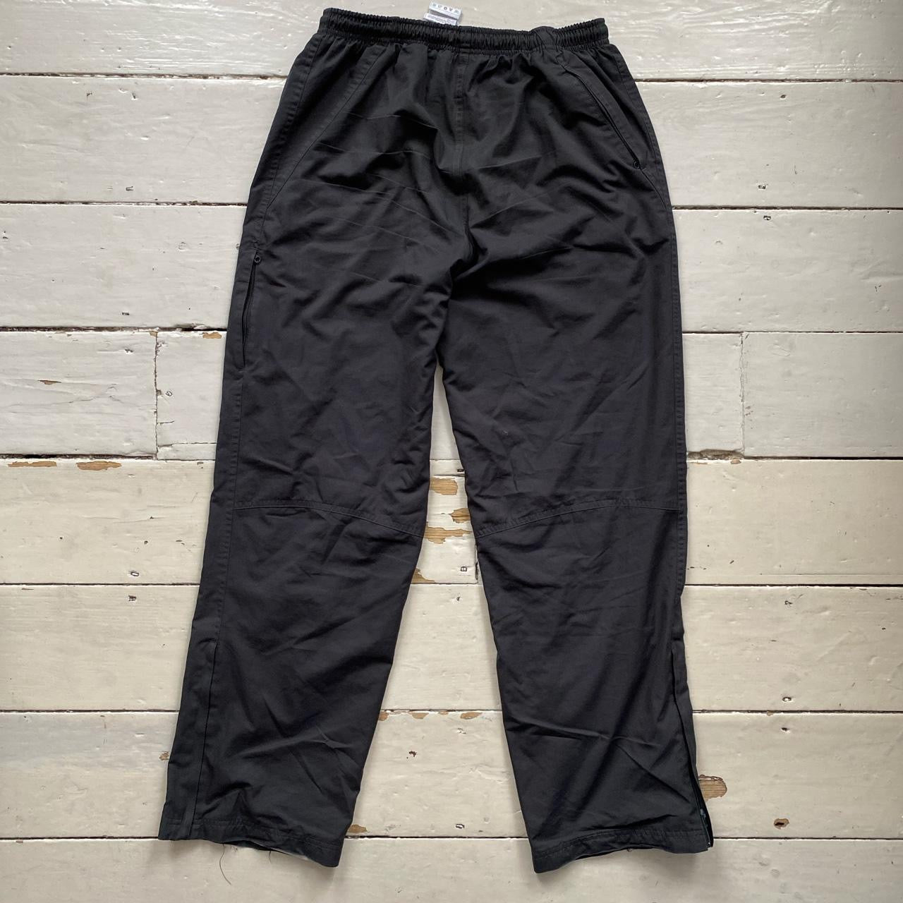 Nike Swoosh Shell Bottoms (Medium)