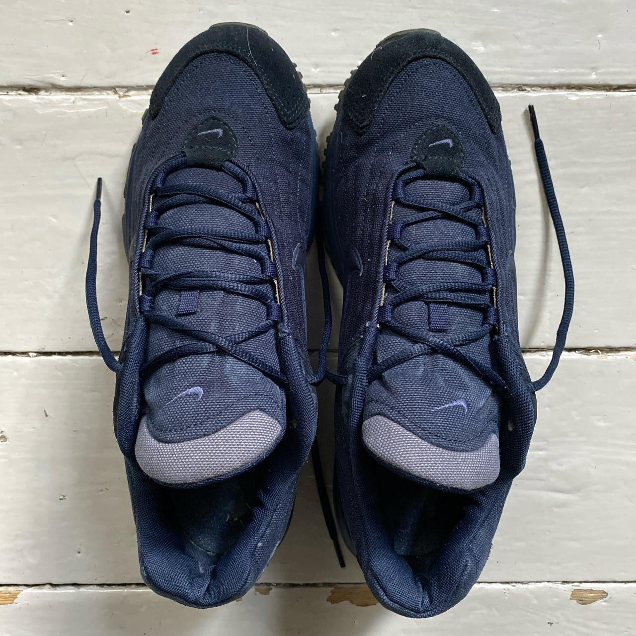 Nike Vintage Navy Trainers (UK 10)