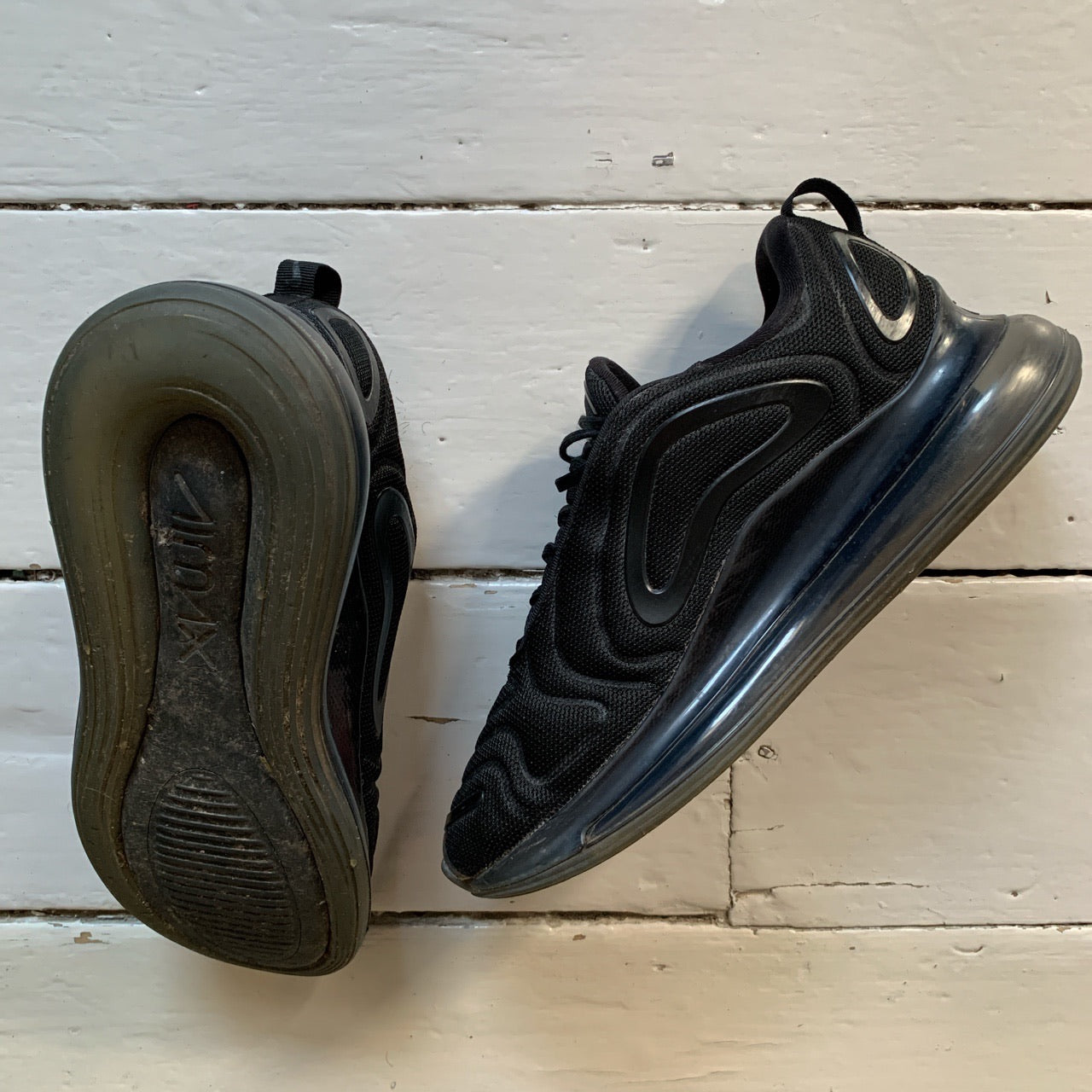 Nike Air Max 720 Black (UK 8.5)