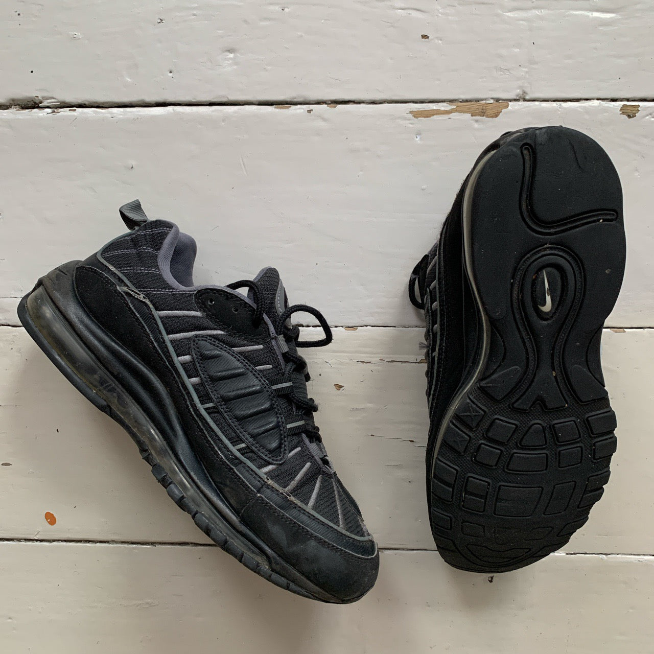 Nike Air Max 98 Black and White (UK 7)