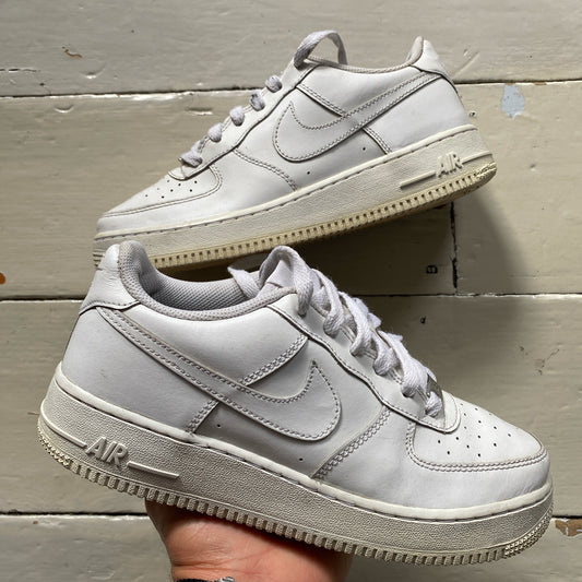 Nike Air Force 1 White (UK 6)