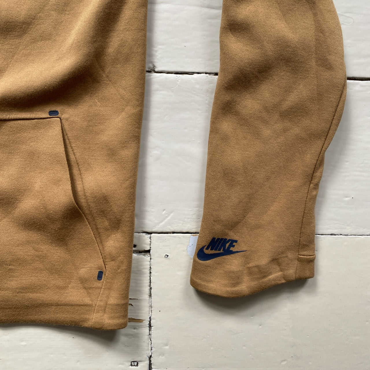 Nike Tech Fleece Camel Zip Jumper (Small)
