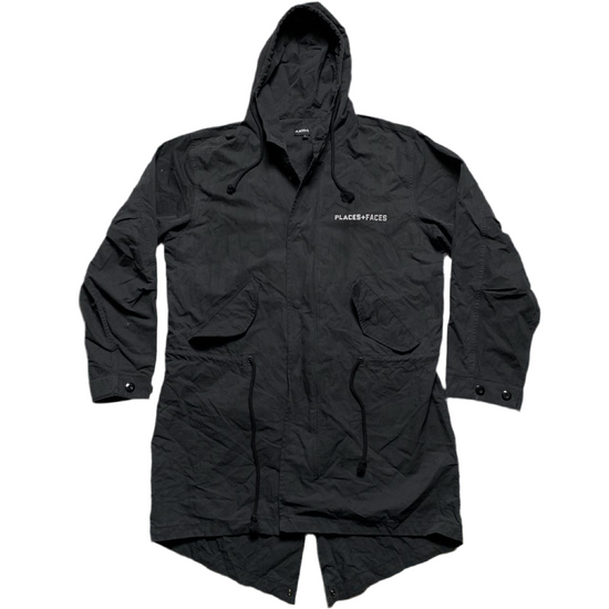 Places and Faces Black and Silver Reflective Parka Long Black Jacket (L)