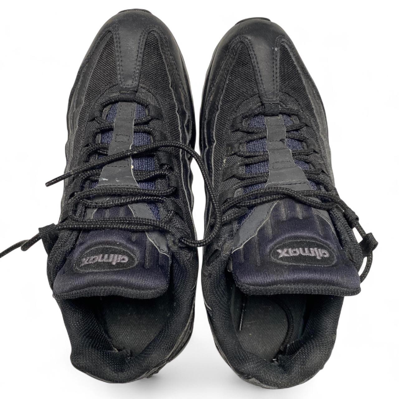 Nike Air Max 95 Triple Black Trainers (UK 8)
