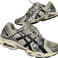 Asics Gel Nimbus 9 White Silver and Black Trainers (UK 9.5)