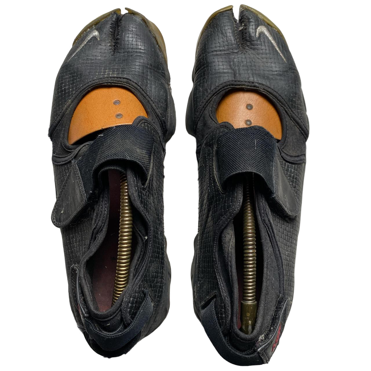 Nike Air Rift Black Leather Red and Silver Vintage 2008 (UK 11)