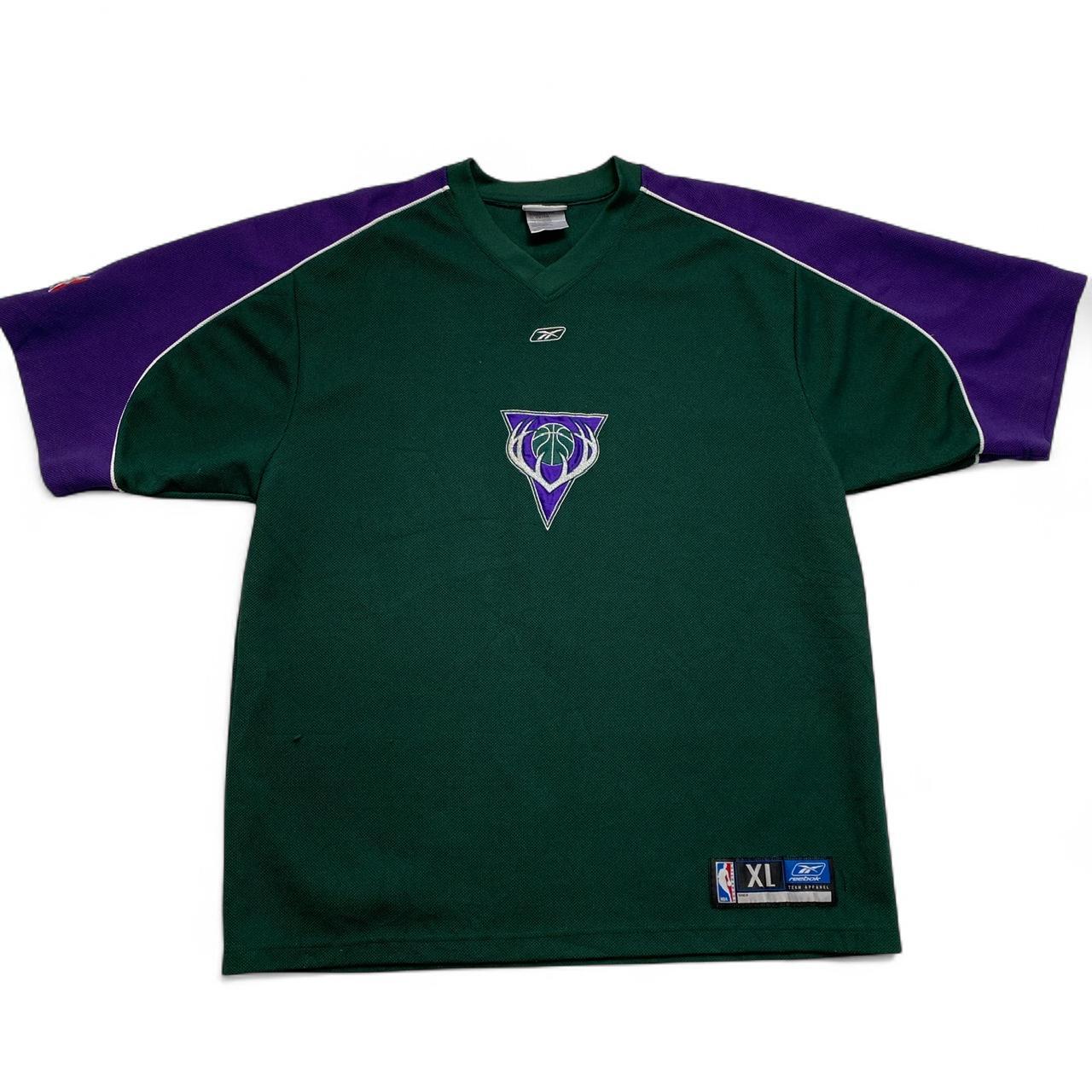 Milwaukee Bucks Vintage Reebok Green and Purple Warm Up Jersey T Shirt (XL)