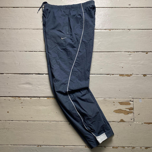 Nike Swoosh Vintage Shell Baggy Blue and White Trackpant Shell Bottoms